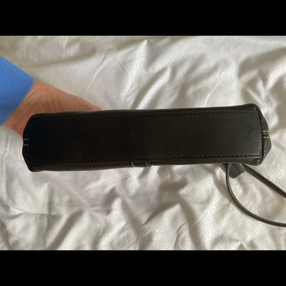 Coach wristlet - Picture 4 of 6